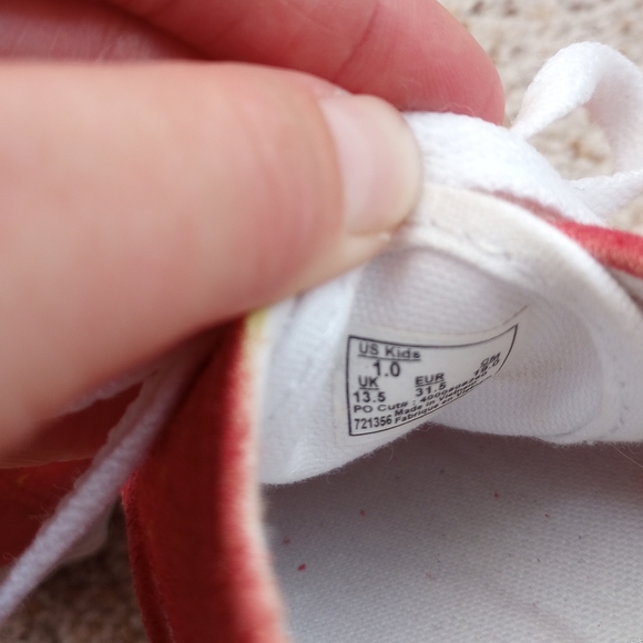 Color Changing Vans - Picture 8 of 8